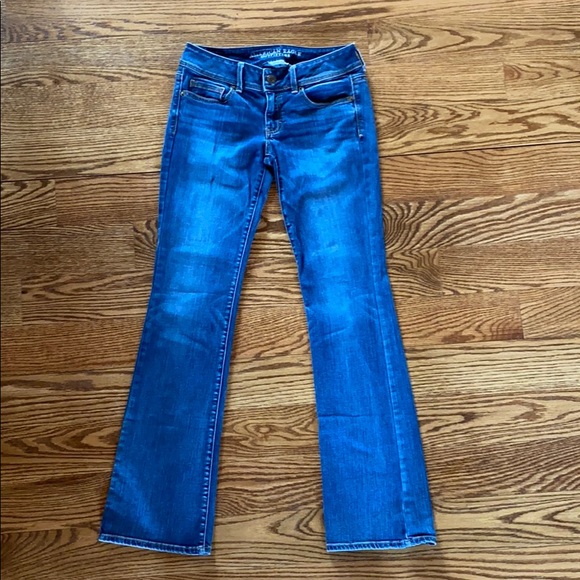 American Eagle Outfitters Denim - American Eagle 🦅 Kick Boot. Jeans Size 6 Long